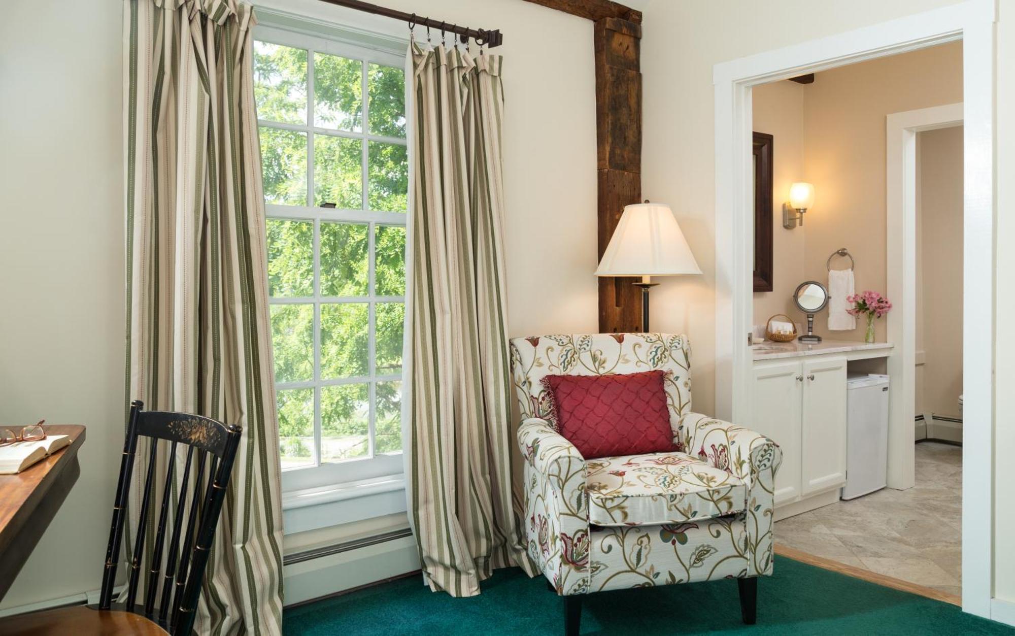 Chesterfield Inn Bilik gambar